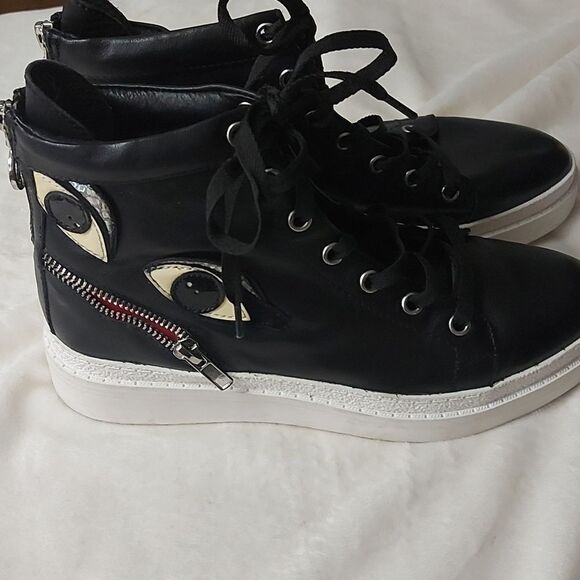 Wishbone Collection Leather Hightops Size 9 - Picture 3 of 10